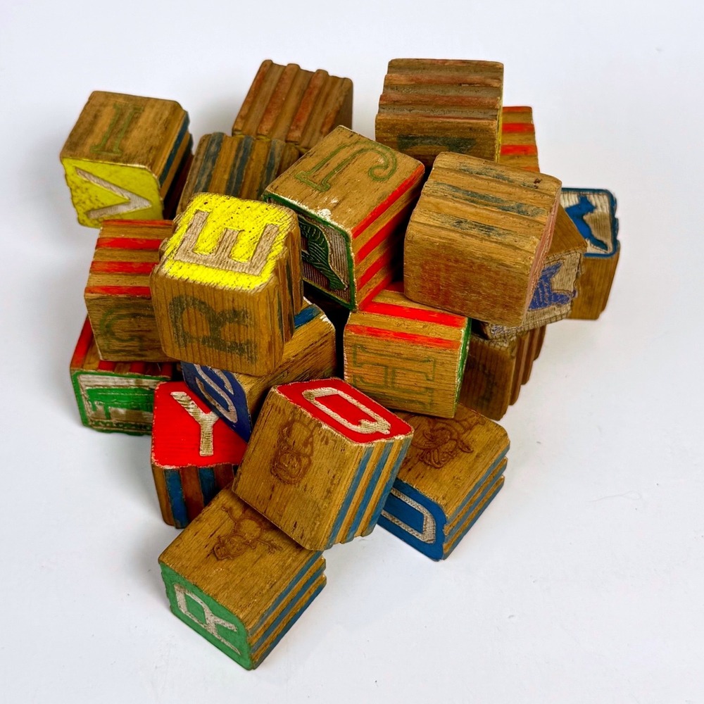 Vintage 1940s Halsam Hi-Lo Wooden Alphabet Animal Blocks 1.25 inch Lot of 28 USA
